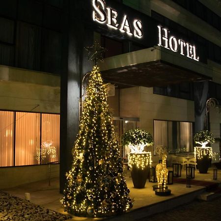 Seas Hotel Амман Экстерьер фото